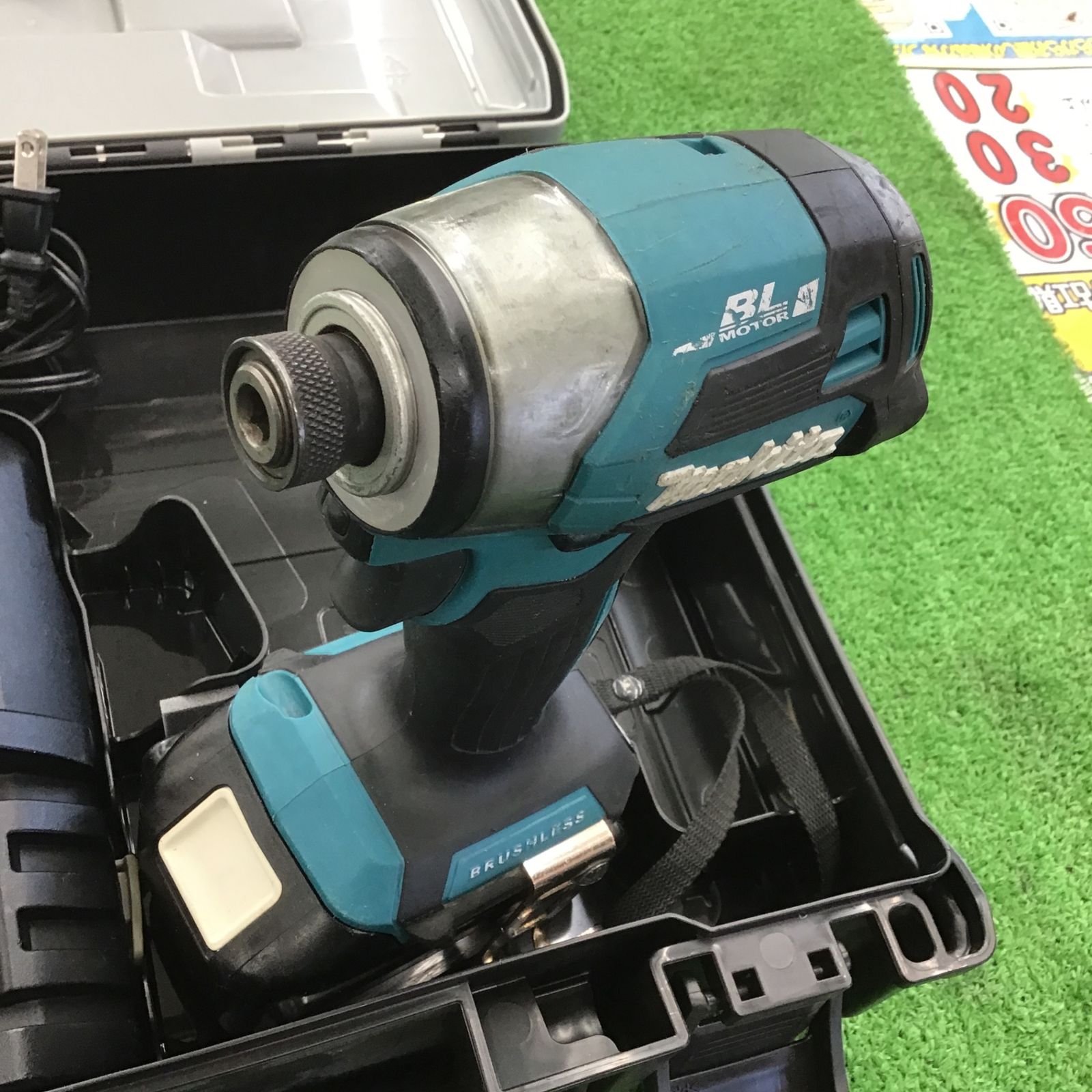 コードレスインパクトドライバー TD173DZ