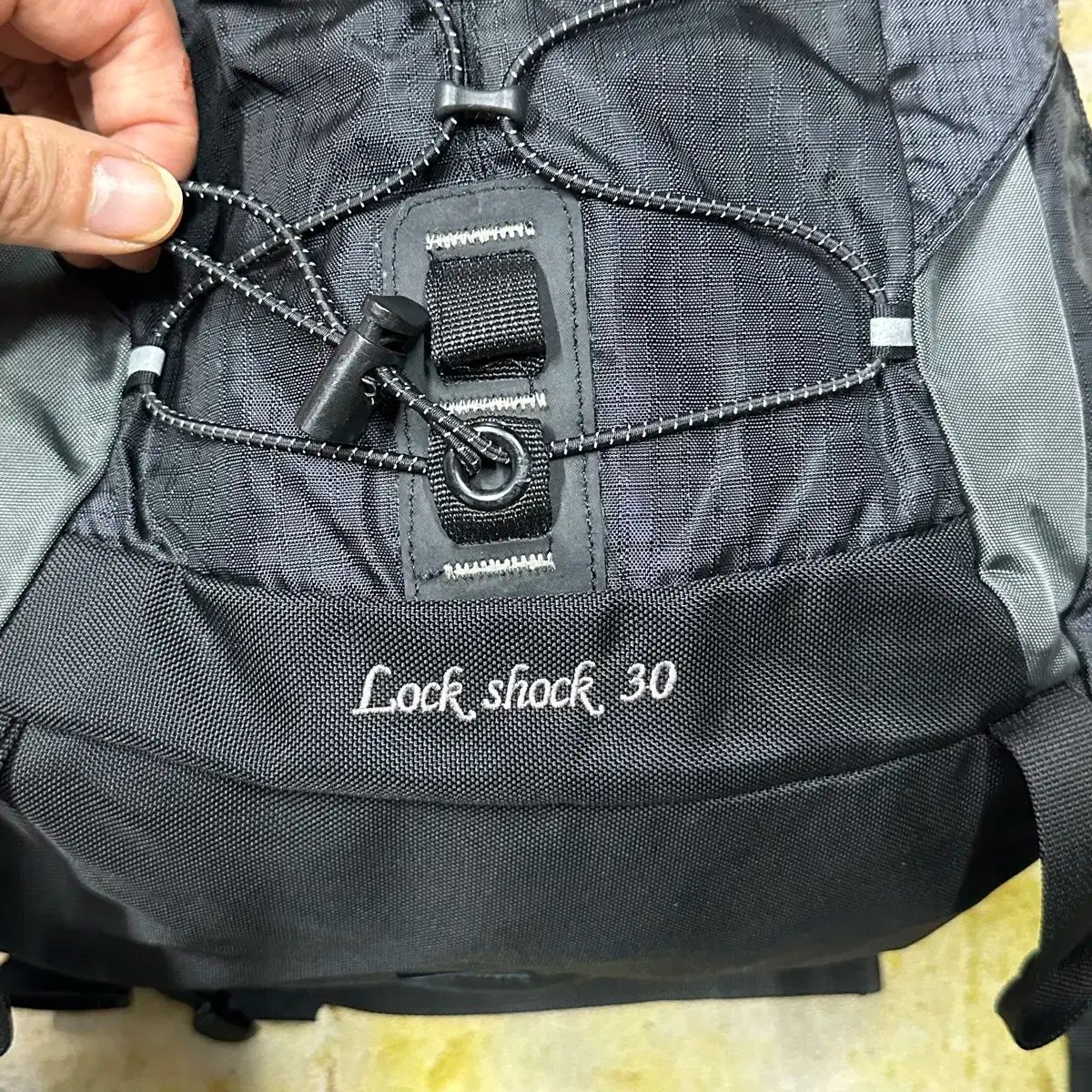 コロンビア ブラック 登山 バックパック 30 L