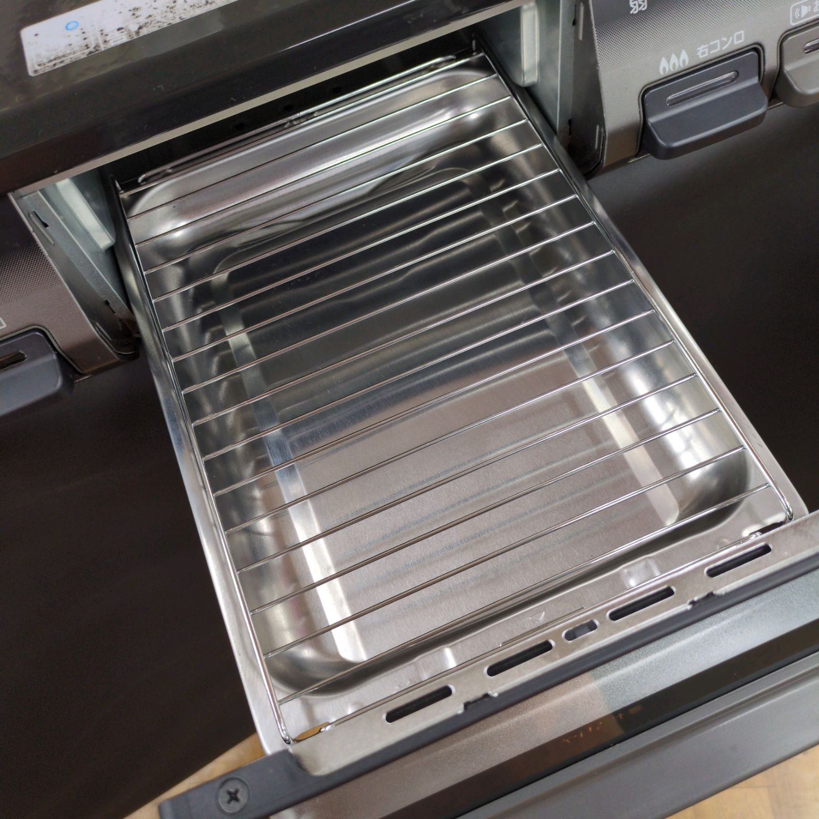 J342 ☆ｸﾞﾘﾙ使用感☆Rinnai☆都市ガスコンロ☆水無し片面焼きグリル  