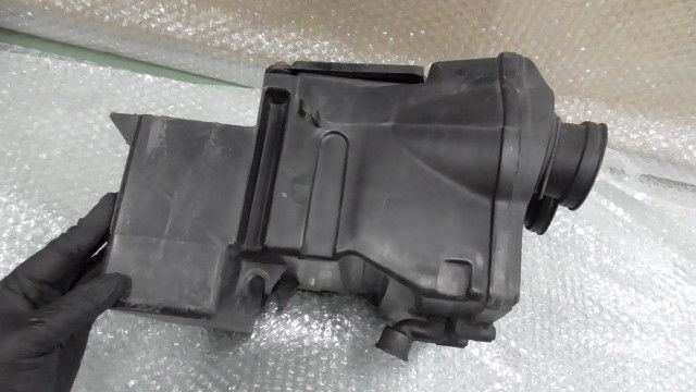 FX400R ZX400D-303xxx の エアクリーナーボックス:#1756254330