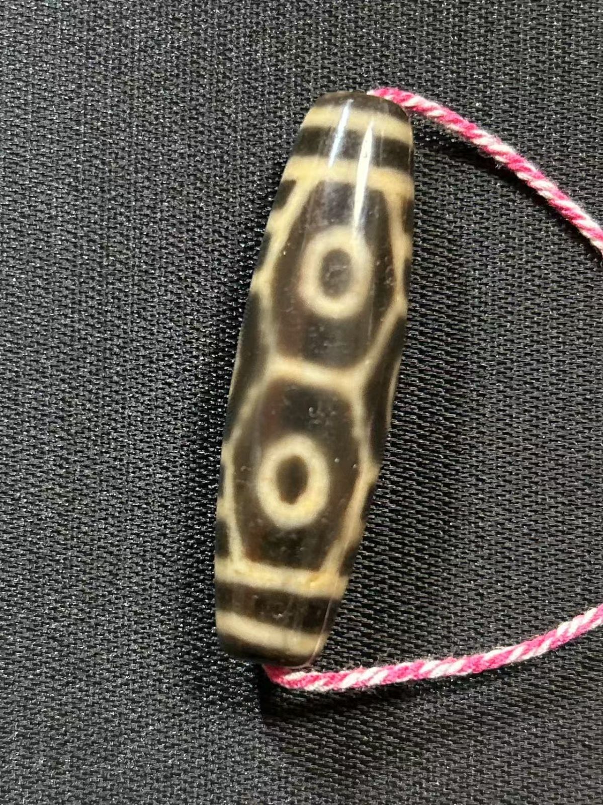 龍六眼天珠 龍眼天珠 天縁社製 ／チベット 良い 天珠