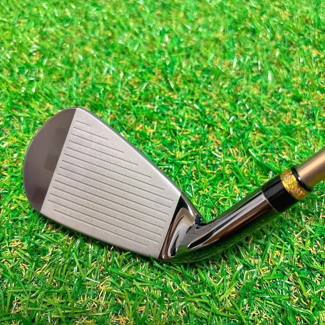 ほぼ新品　MAJESTY 2023 ロイヤル レディース 7番アイアン ほぼ新品 MAJESTY ROYAL2023 ロイヤル レディース 7番アイアン