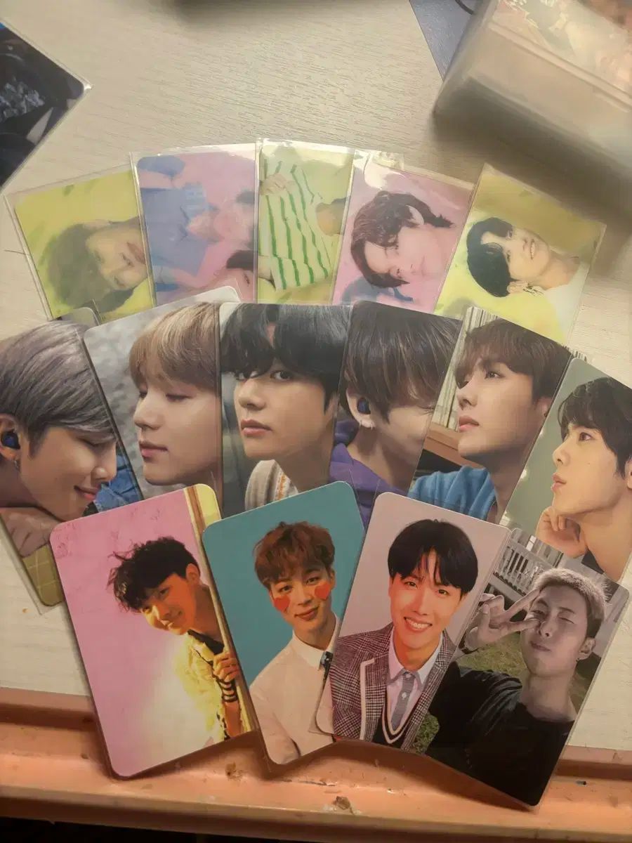 bts バンタン 防弾少年団 グッズまとめ売り　アルバム　まとめ売り トレカ まとめ売り】BTS 防弾少年団 トレカまとめ売り - メルカリ