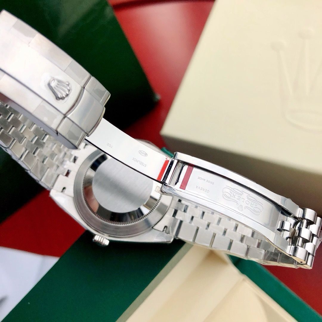 ご購入大歓迎です 新品未使用 箱付 ROLEX 腕時計 自動巻き｜本日