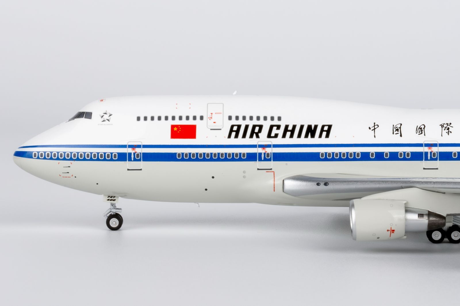 Aviation200 1/200 C-130T アメリカ海兵隊 ブルーエンジェルス ファット アルバート 164763 模型 Aviation 200 C-130T アメリカ海兵隊 海軍デモチーム 「ブルー