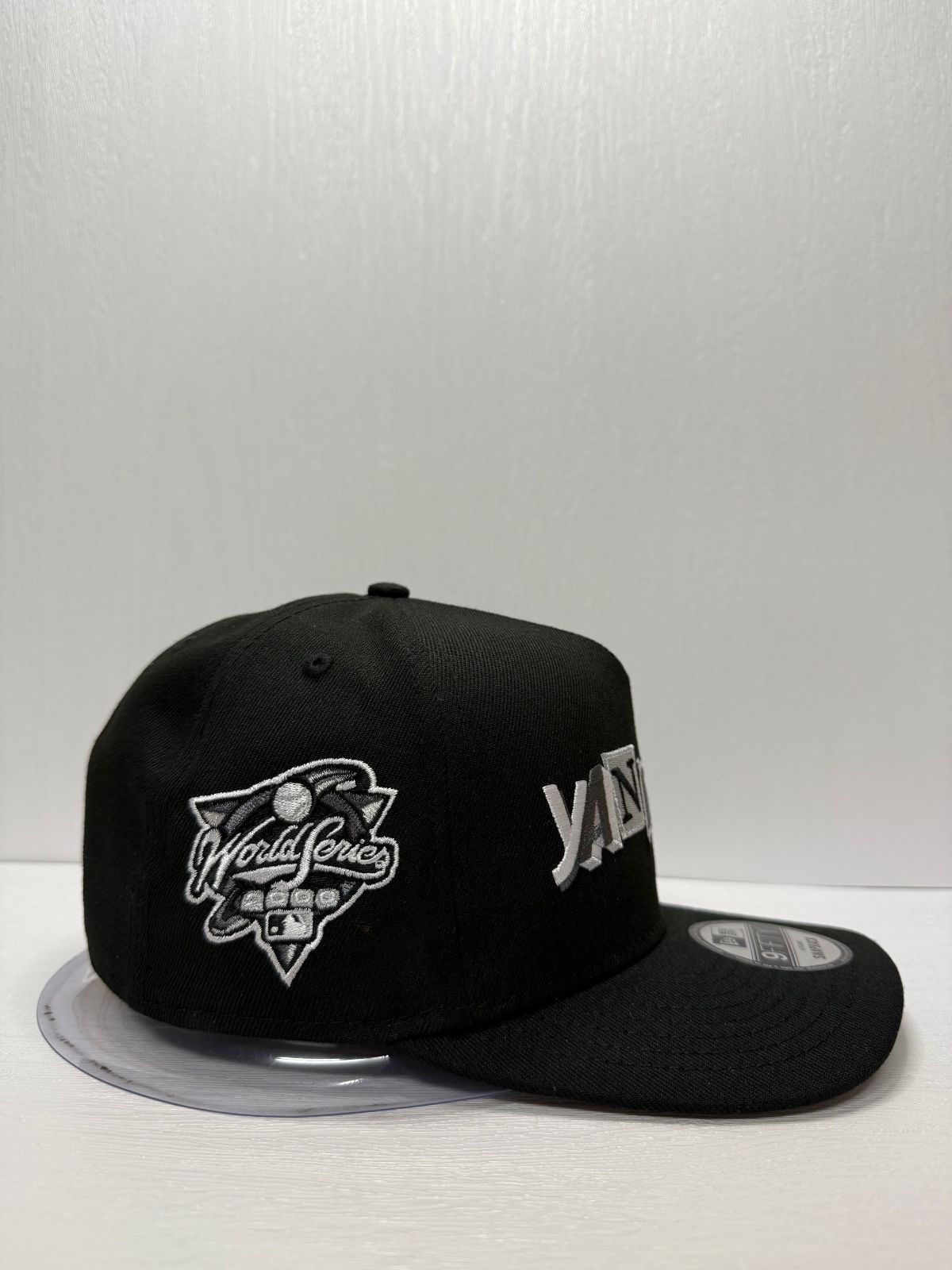 ブラックカラー