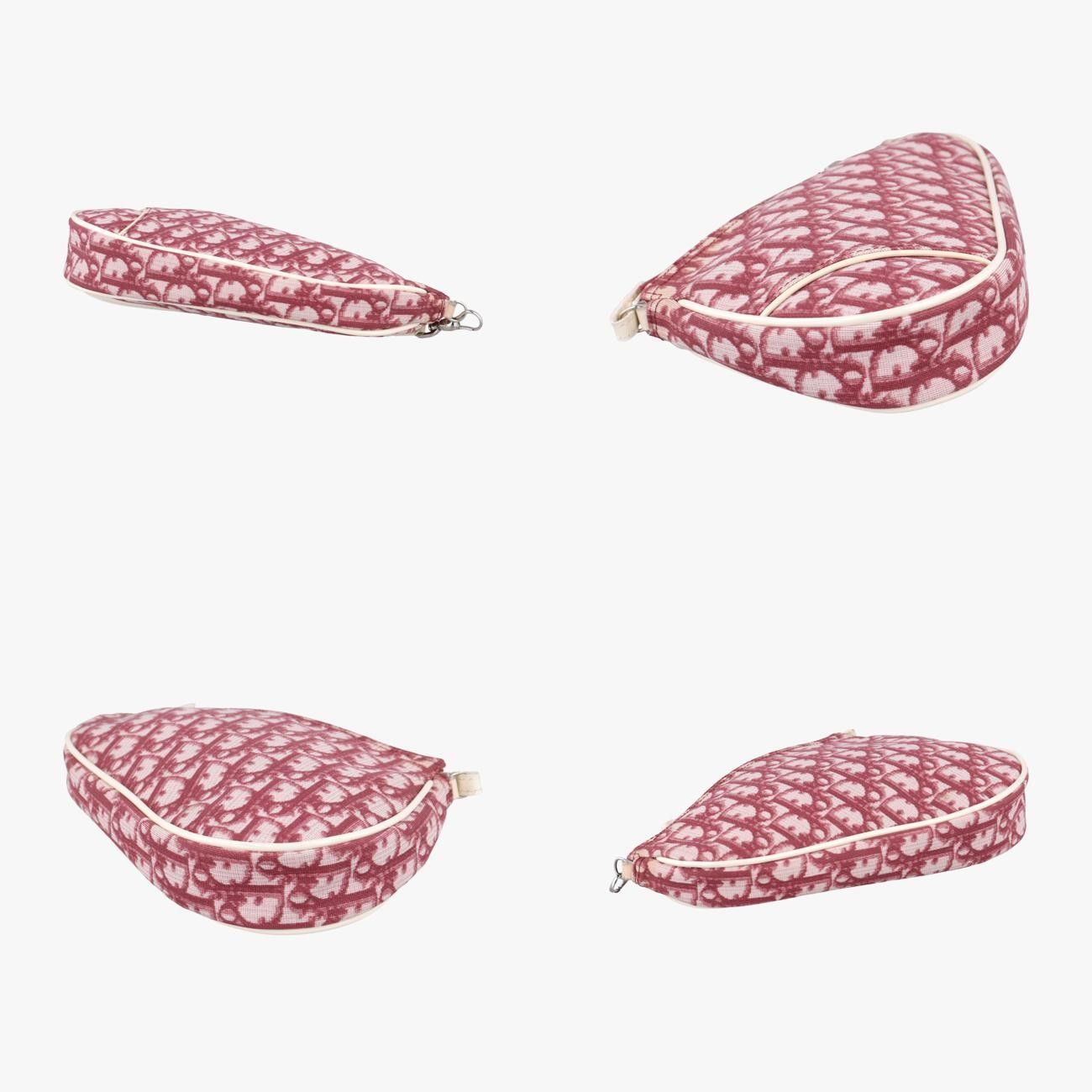 Diorサドルボルドー×ホワイトジャガードCM