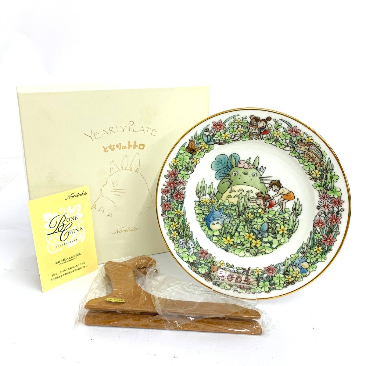 となりのトトロイヤープレート2006 ノリタケ となりのトトロ イヤー