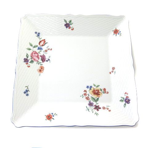 TAFFETA FLOWERS