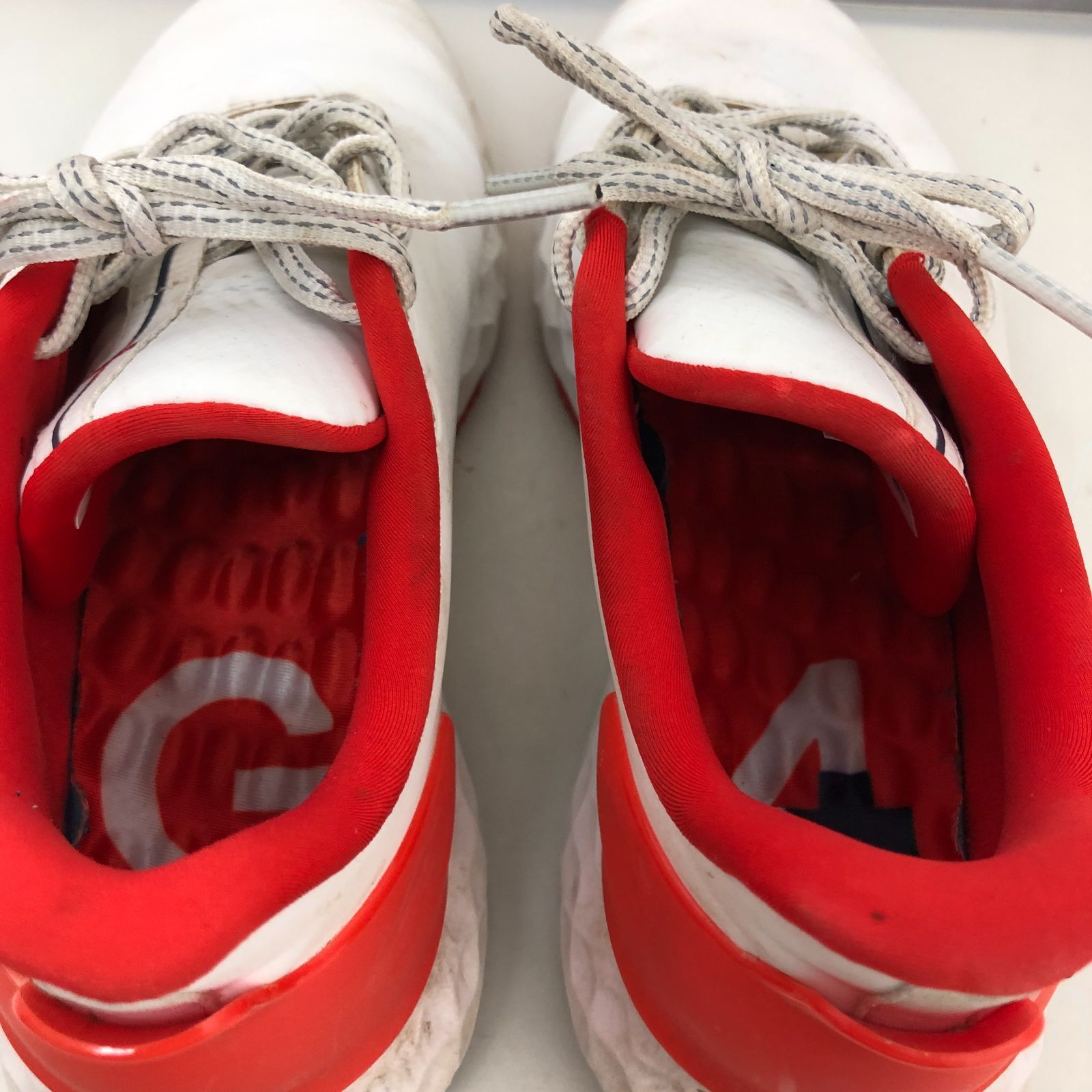 ゴルフスニーカー