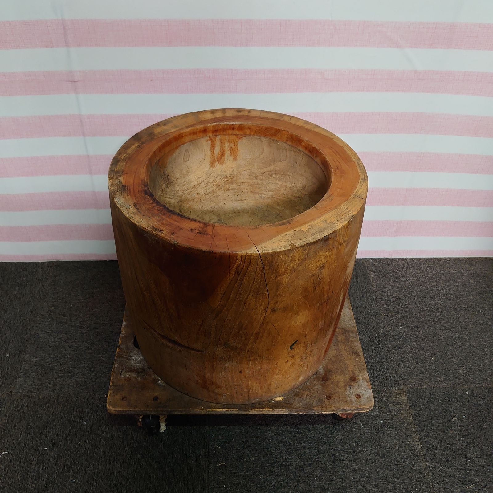 ? 餅つき 木製 正月 年中 行事 51×51×46cm 約67kg 格安売り切り 