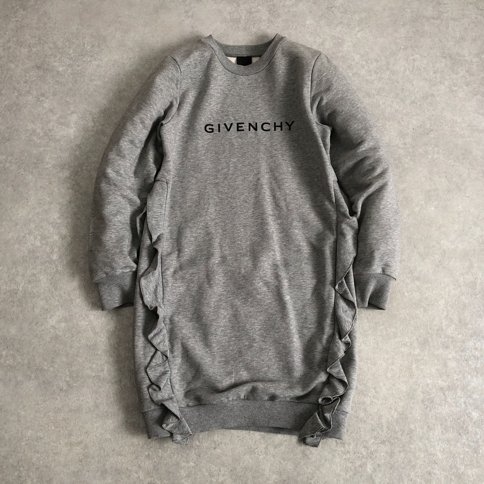 GIVENCHY ロゴプリント フリルデザイン スウェット ワンピース ジバンシー