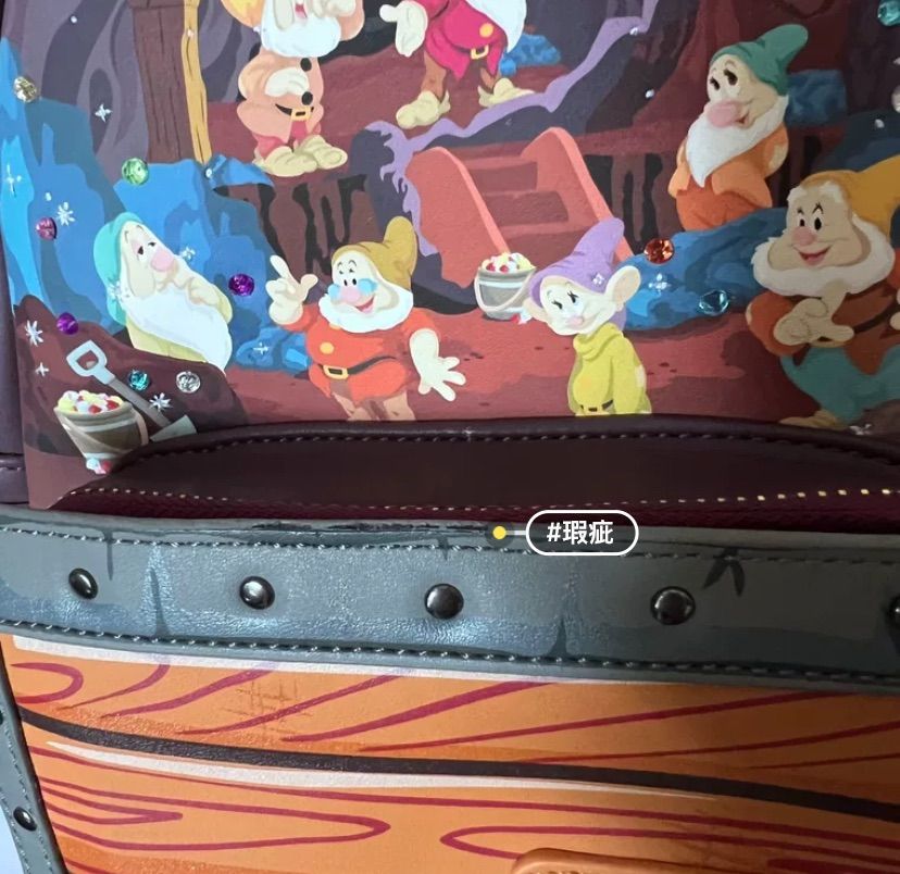 日本未入荷 ラウンジフライ Loungefly ディズニー Disney 白雪姫と七人の小人 ミニバックパック - メルカリ