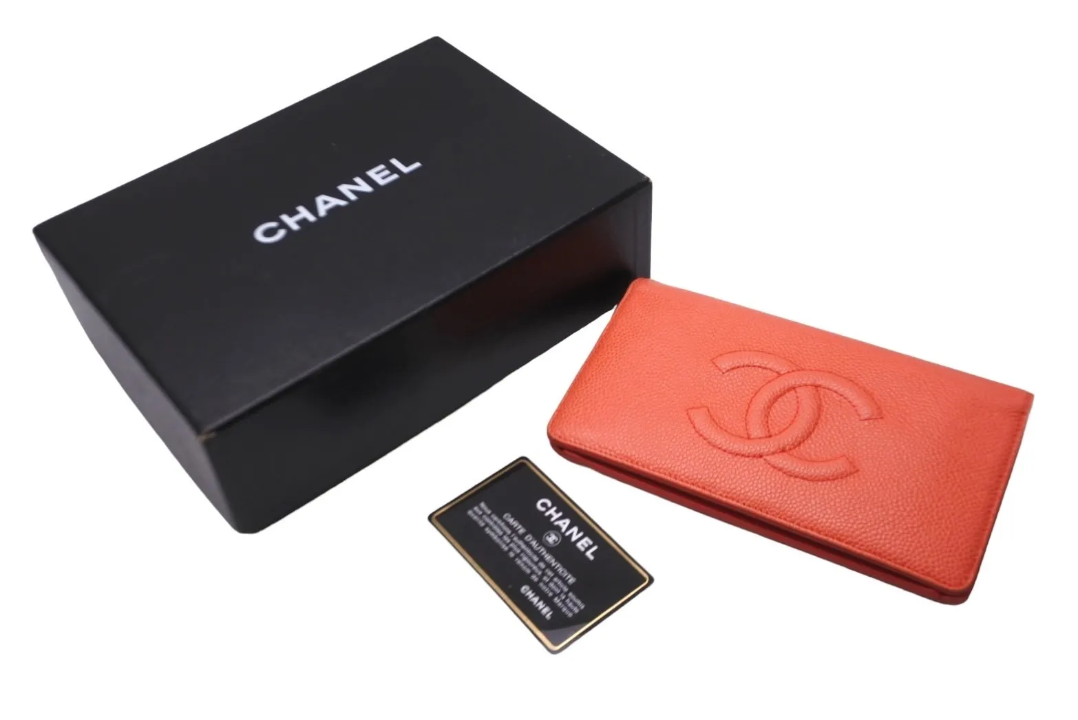 CHANEL シャネル キャビアスキン 二つ折り 長財布 ココマーク ロゴ 