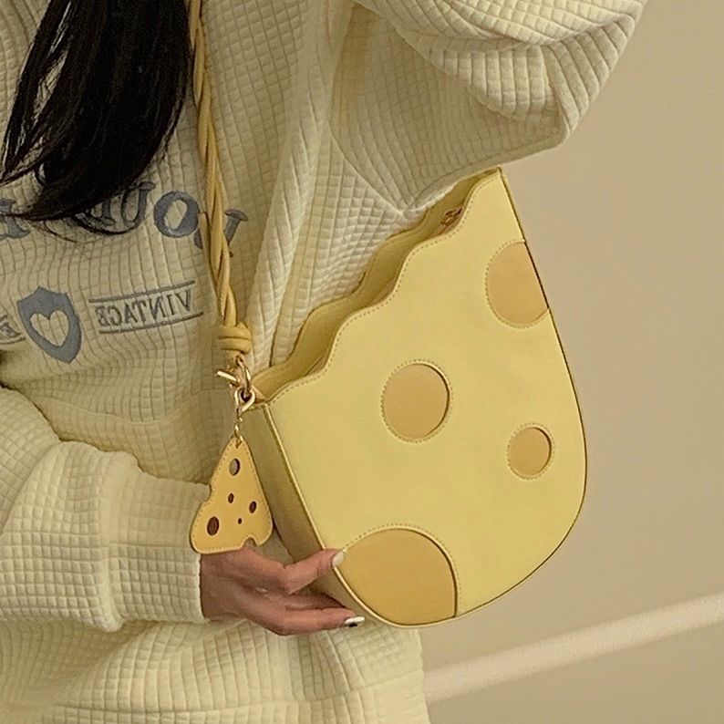 Ladies / Bag / チーズデザイン ショルダーバッグ182 - メルカリ