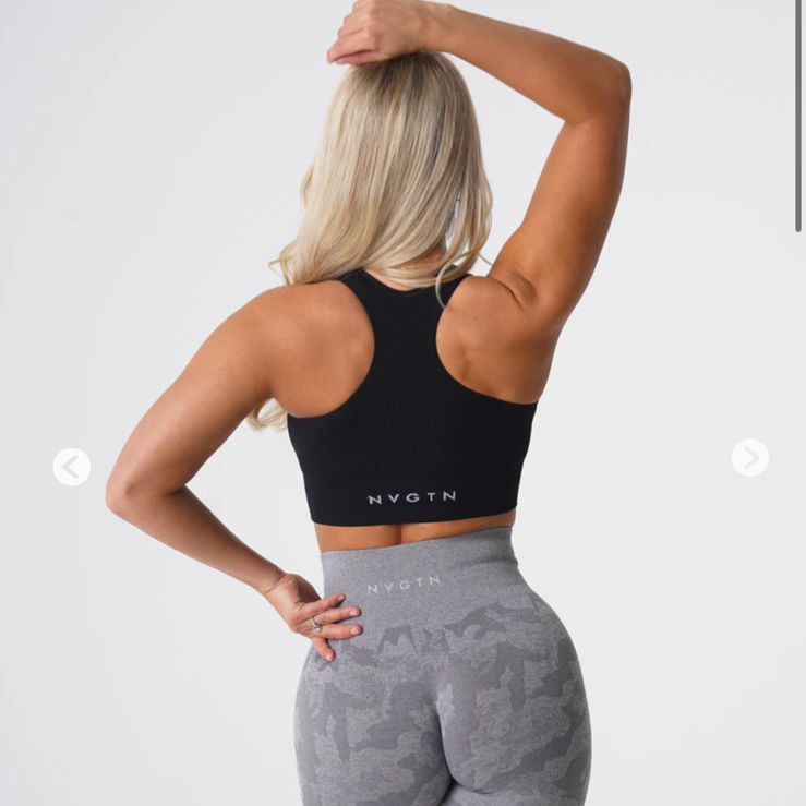 NVGTN　2点セット　トップス&レギンス NVGTN 2点セット トップス&レギンス 専用】NVGTN レギンス グレー・カーキ