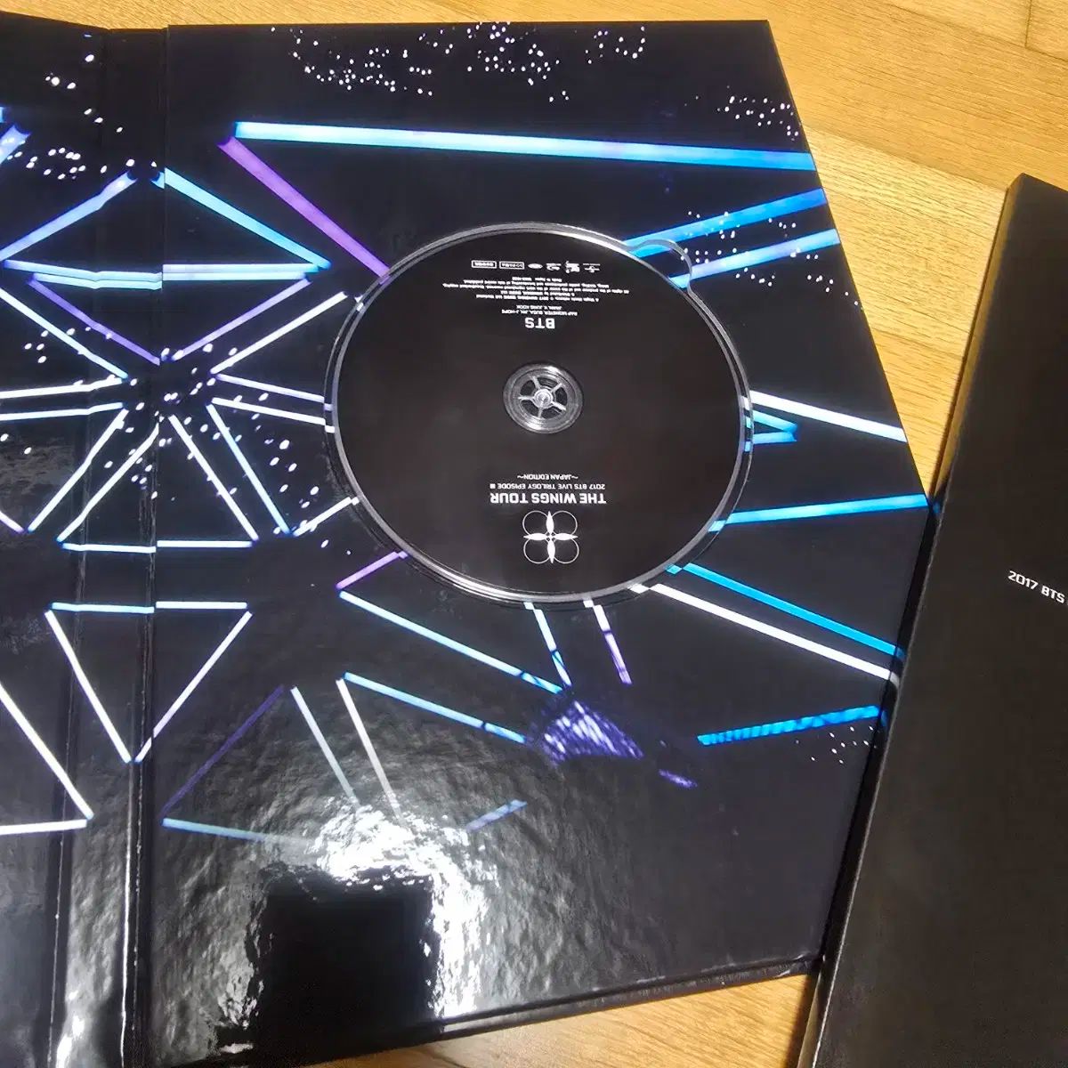 BTS(防弾少年団・バンタン) THE WINGS TOUR JAPAN EDITION フル