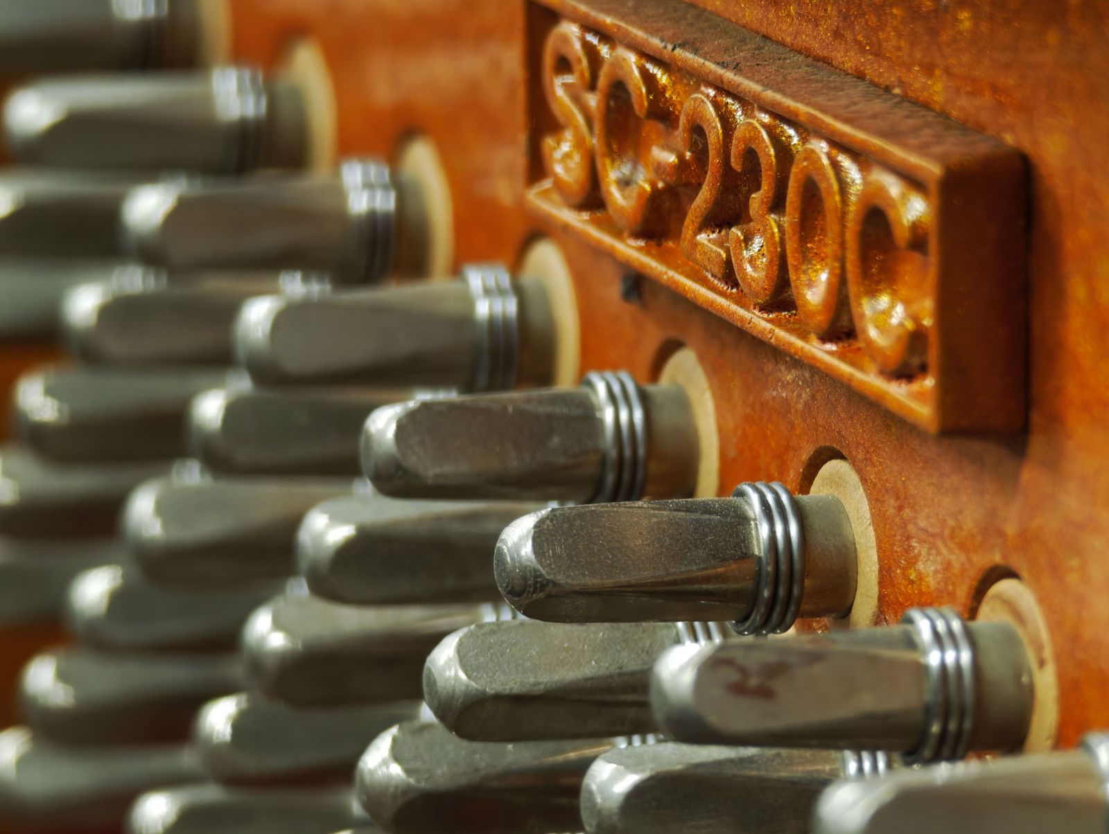 アップライトピアノ