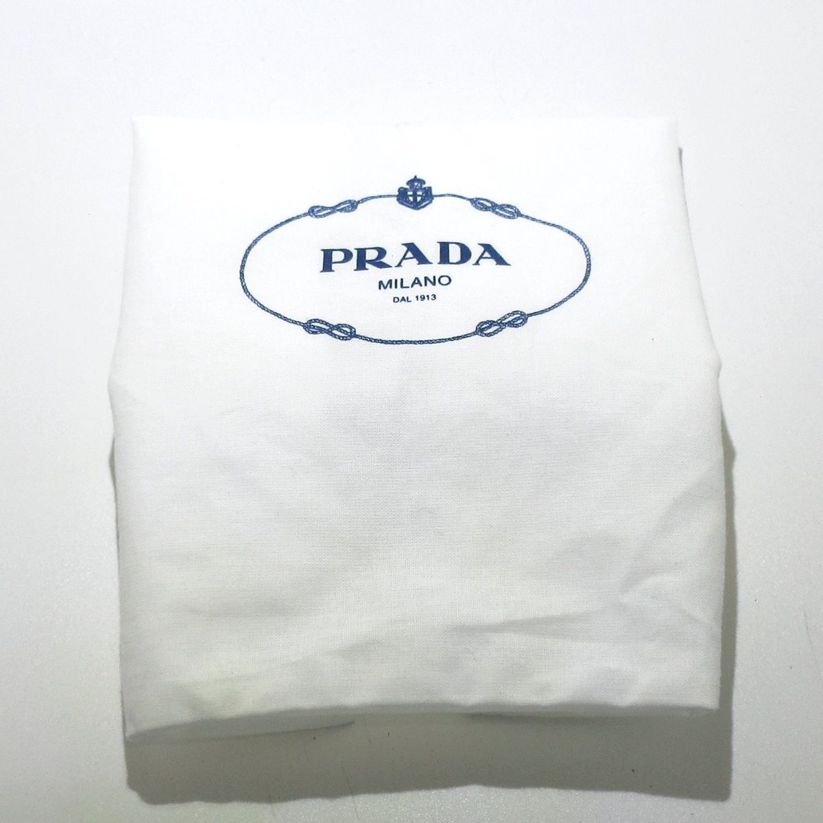 PRADA(プラダ) カチューシャ美品 - 1IH020 黒 トライアングル