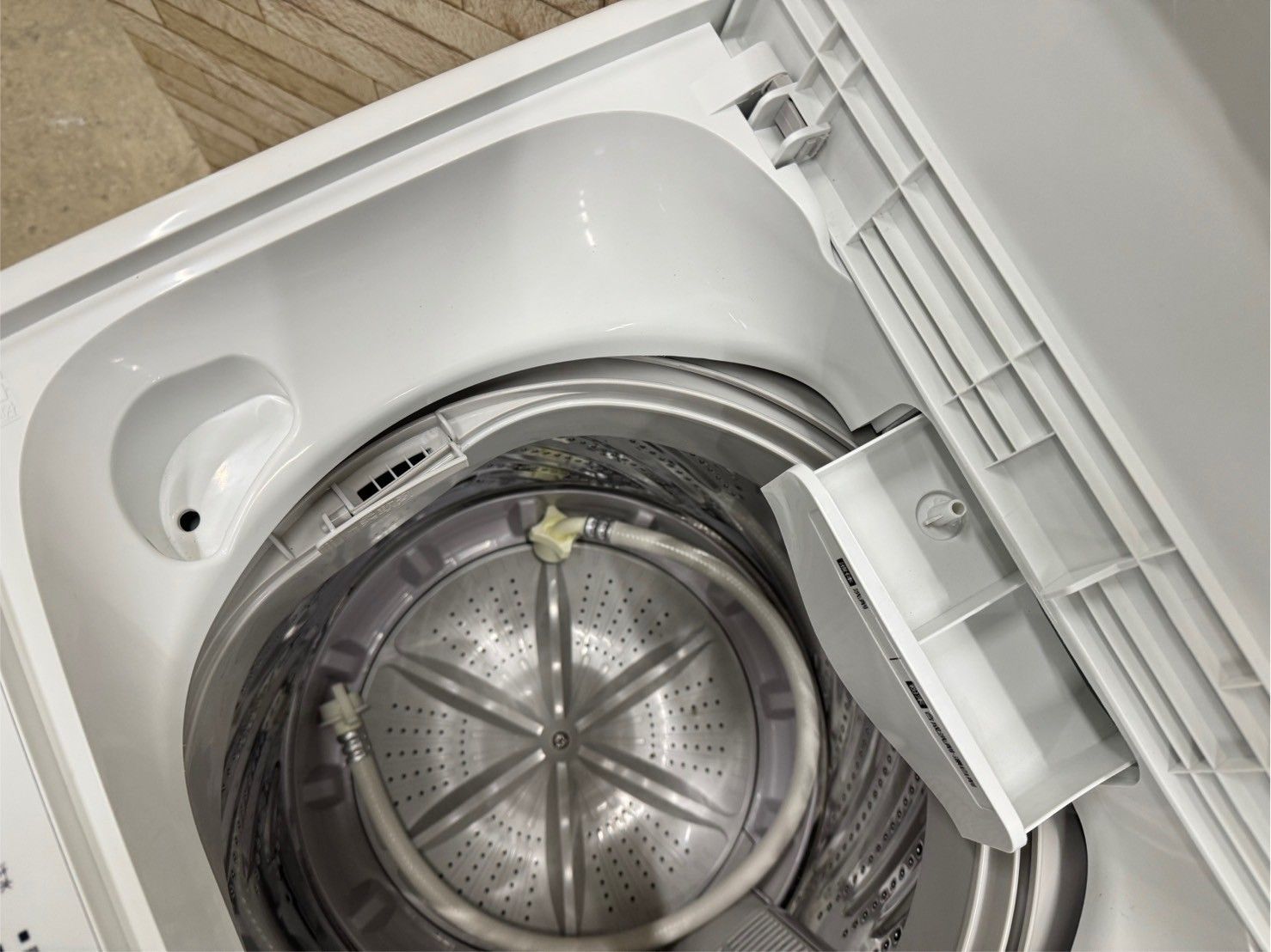 【高年式】大阪送料無料★3か月保障付★2023年★IAW-T451★IS-575 高年式】大阪送料無料☆3か月保障付き☆洗濯機☆アイリス