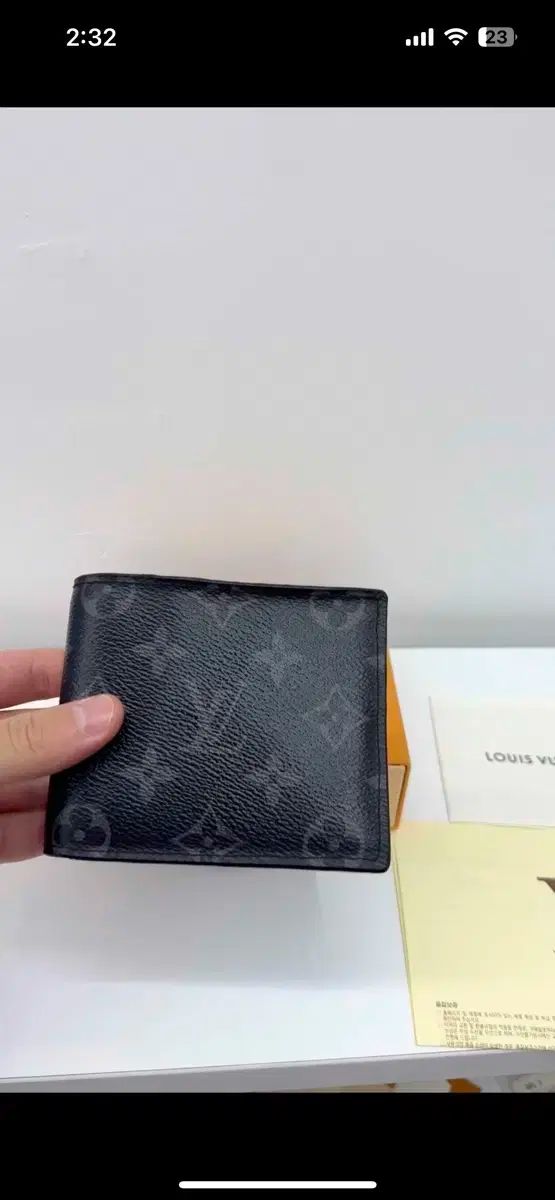 Louis Vuitton ルイヴィトン 二つ折り財布 マルコ ウォレット