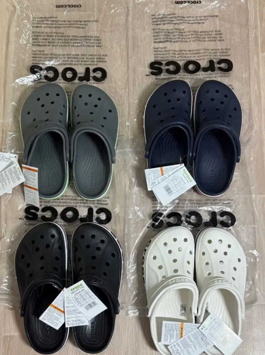 crocs クロックス