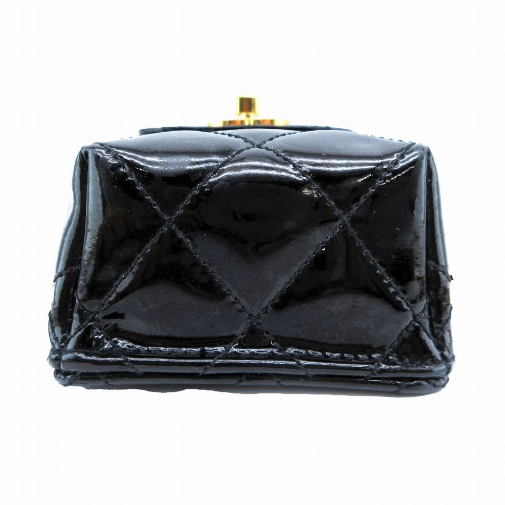 CHANEL エナメル ポーチ ブラック ヴィンテージ 96年店舗シールあり