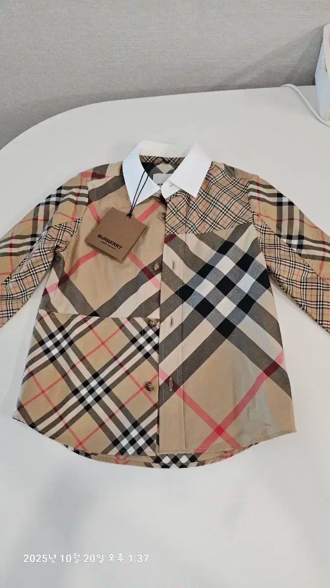 正規品 バーバリーキッズ パッチワーク チェックシャツ 4Y