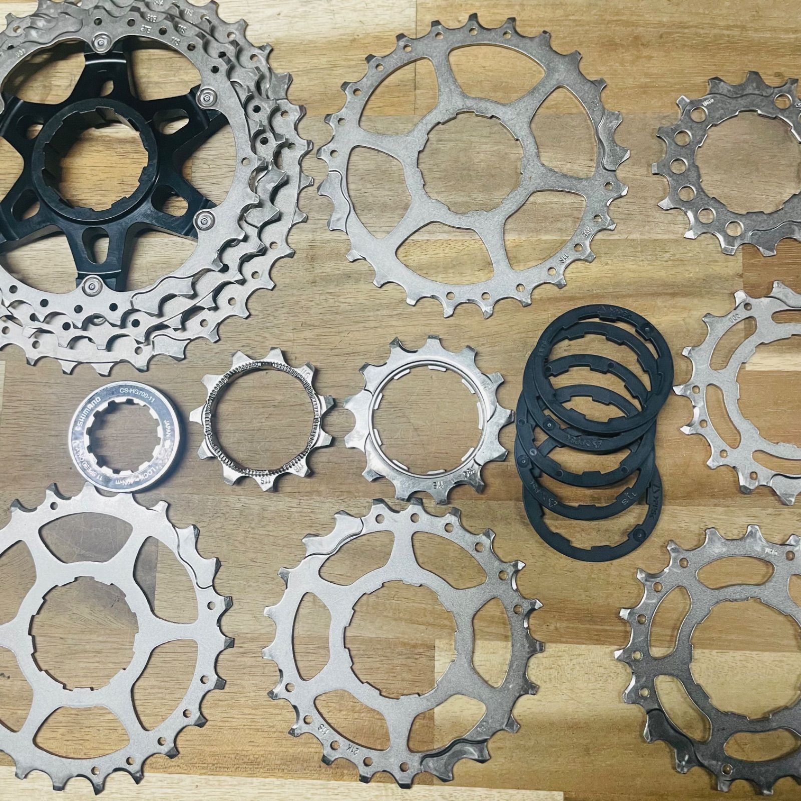 Amazon.com : SHIMANO 105 CS-HG700 11-Speed Cassette, 11-34T