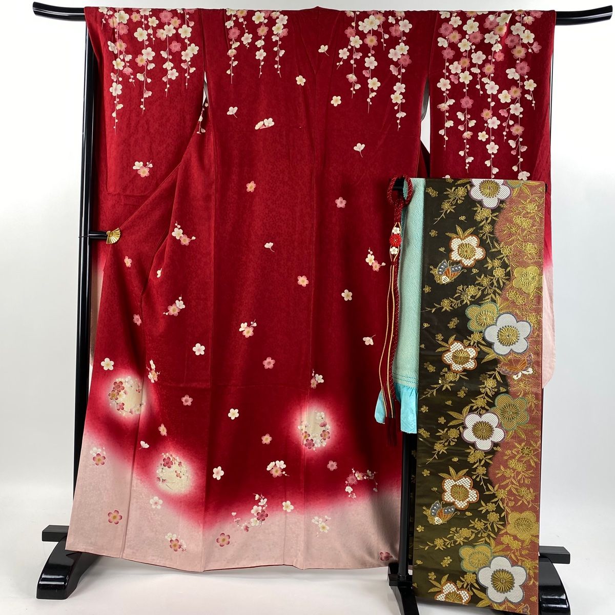 振袖 身丈160cm 裄丈66.5cm M 袷 桜 花丸文 金彩 金糸 クリーム