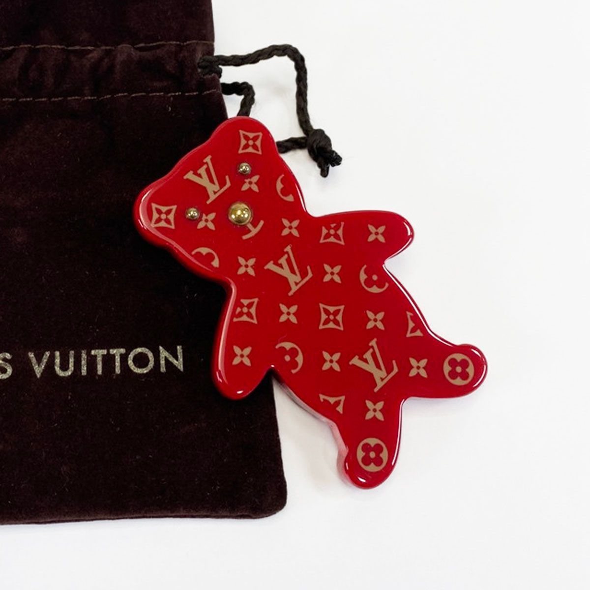 LOUIS VUITTON ルイヴィトン モノグラム柄 クマ ブローチ 赤 管理番号 9545