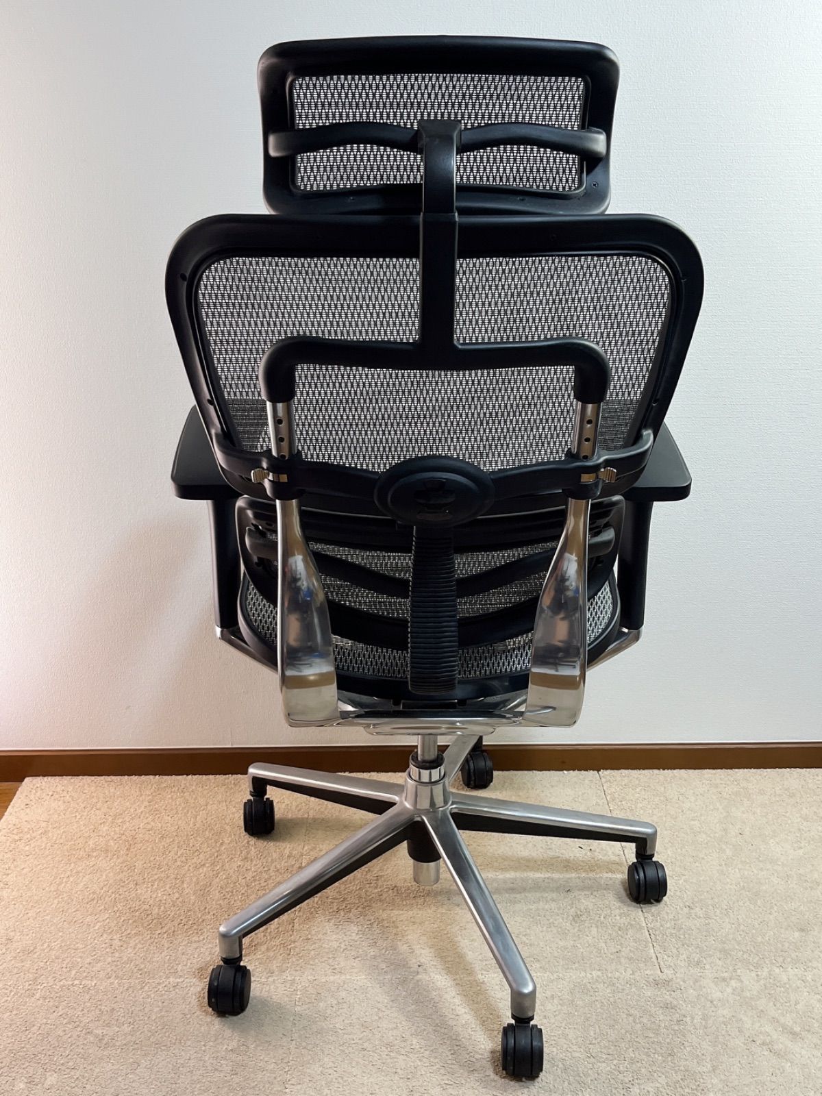 エルゴヒューマンPro ヘッドレスト有り / エラストメリックメッシュ