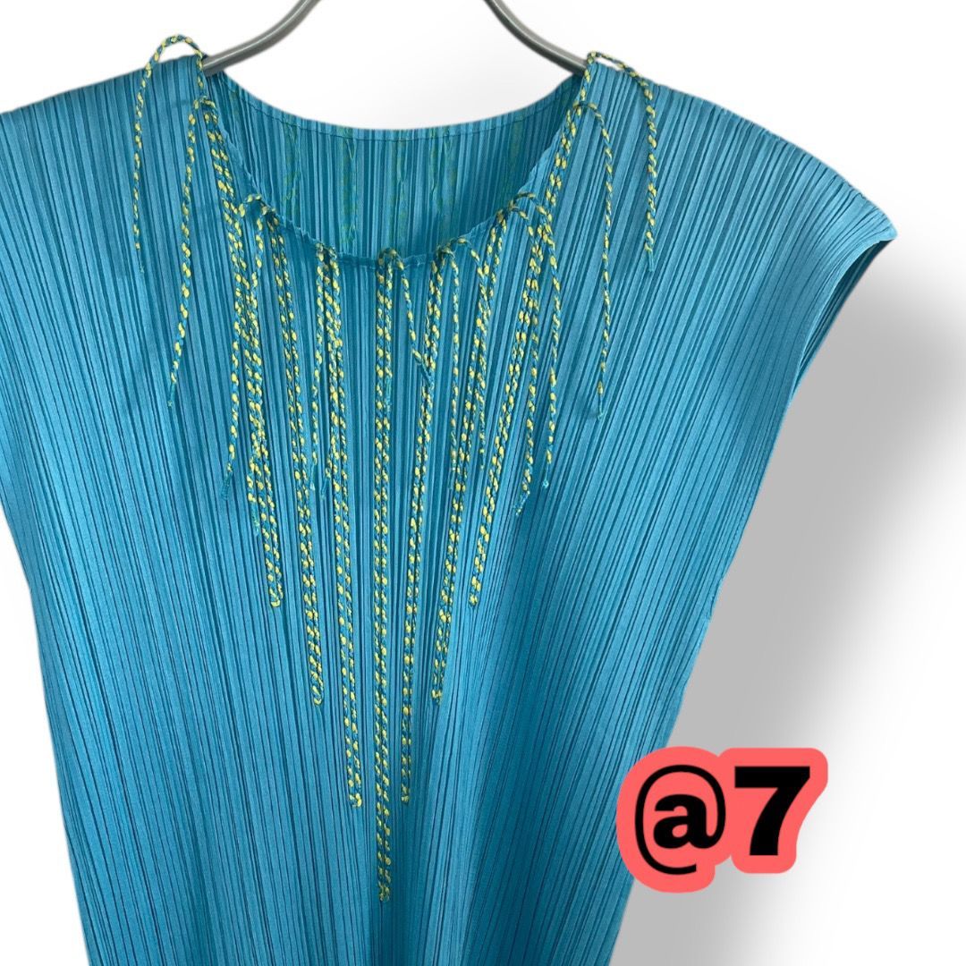 イッセイミヤケ プリーツプリーズ タンクトップ サイズ 3 プリーツ