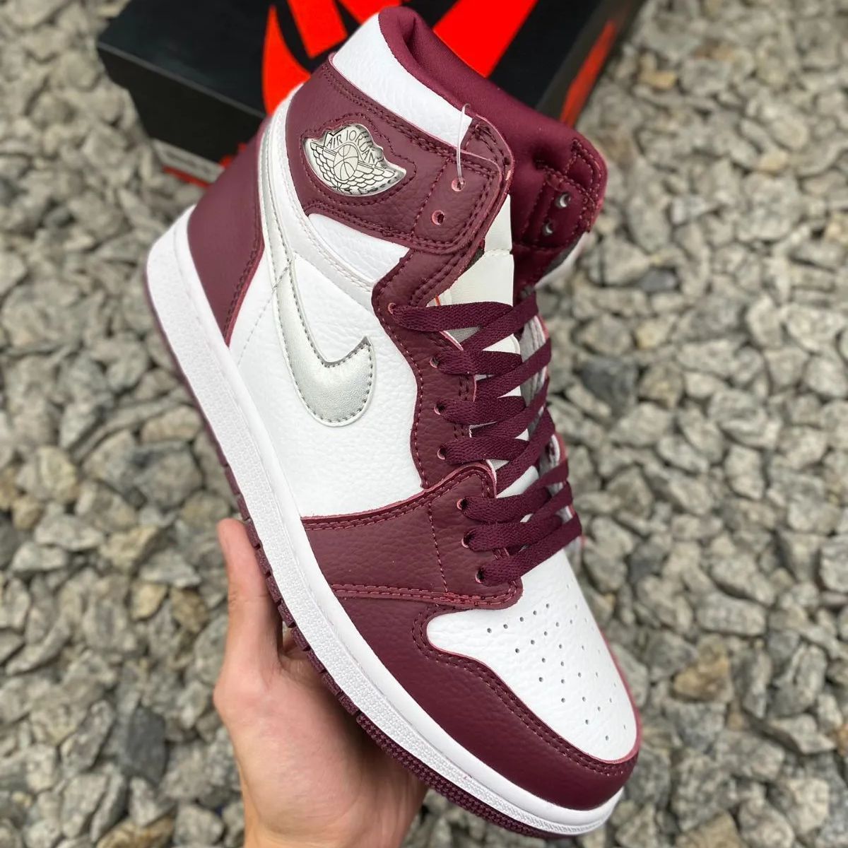 Nike Air Jordan 1 High OG 