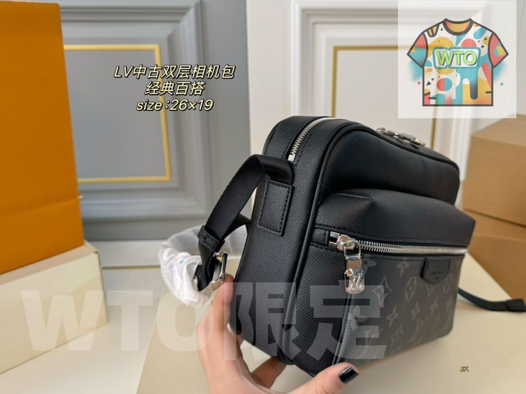 ルイヴィトン　旅行バック LOUIS VUITTON ルイ ヴィトン タイガ ポルトオルディナトゥール