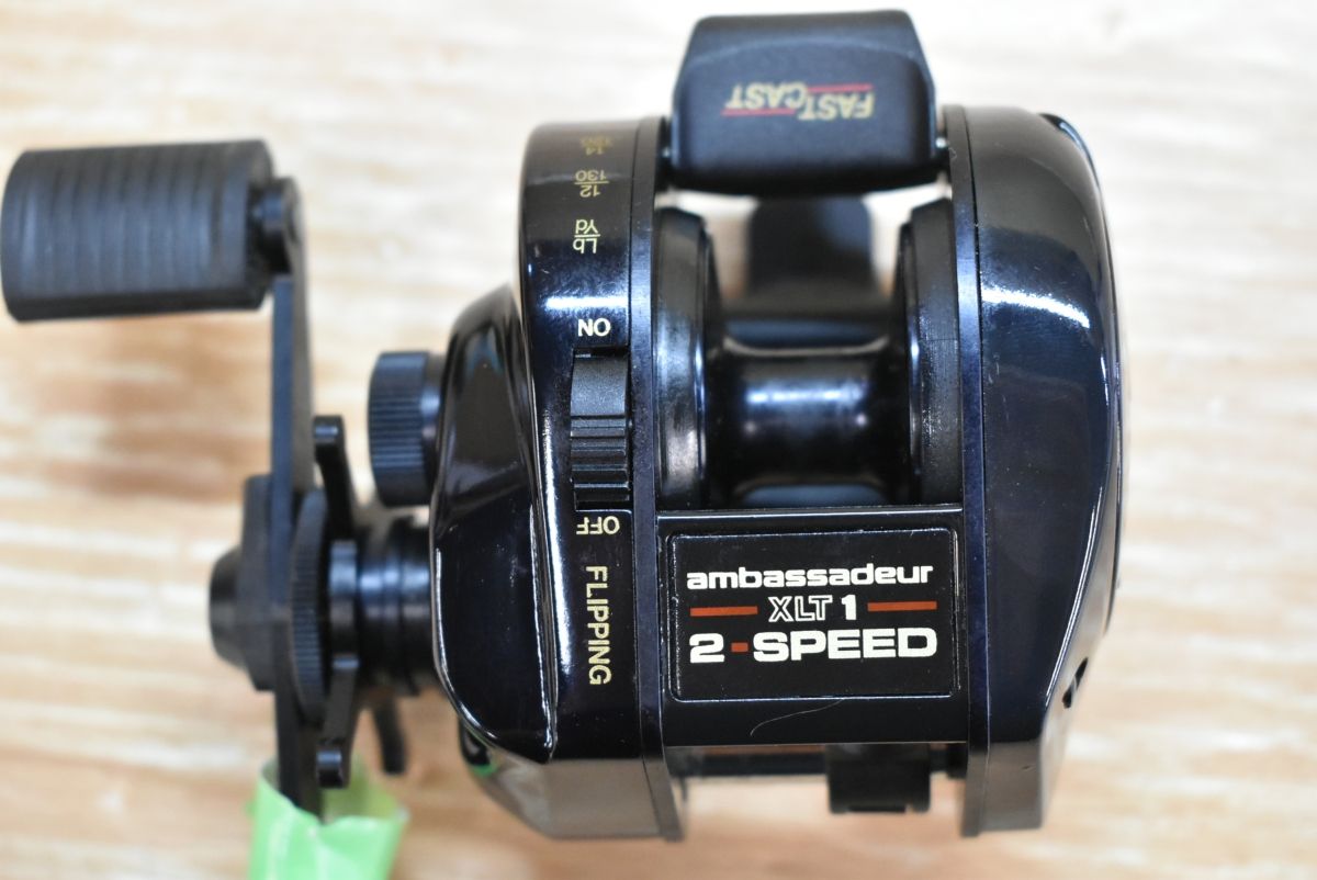 アブガルシア 節約 アンバサダー XLT 1 2スピード 右巻き ベイトリール