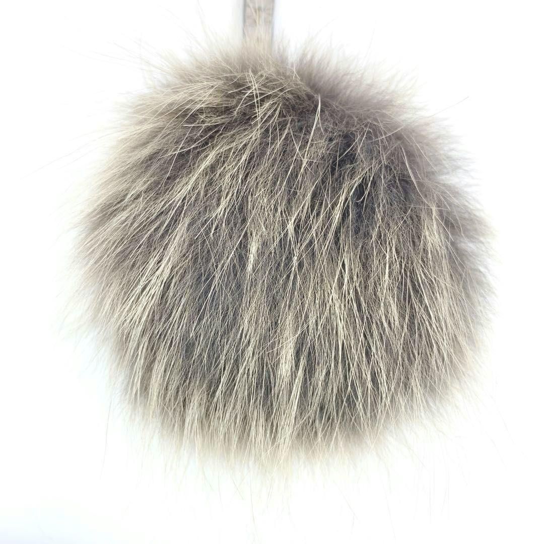 FENDI フェンディ