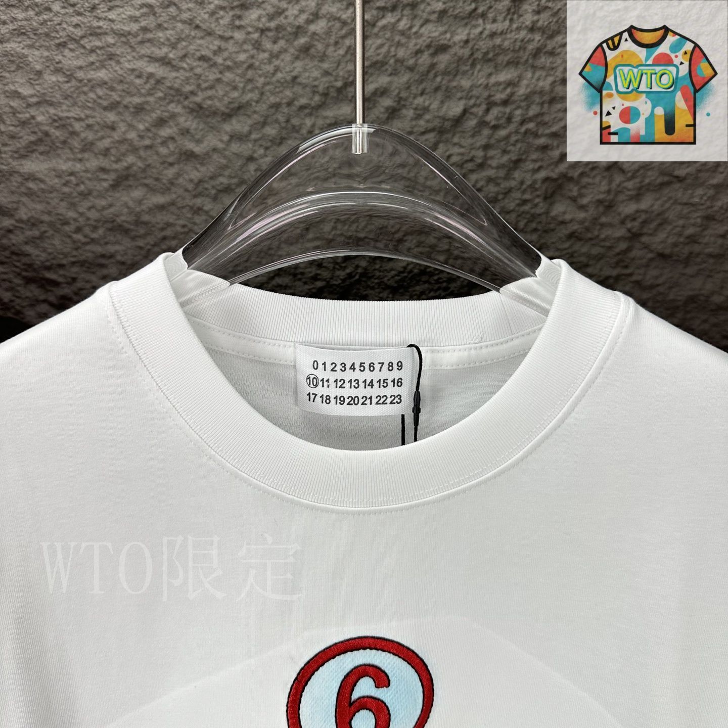 【新品未使用タグ付き✨️】MM6 スウェット ロゴプリント刺繍 MM6 Maison Margiela(エムエムシックスメゾンマルジェラ) 2025SS