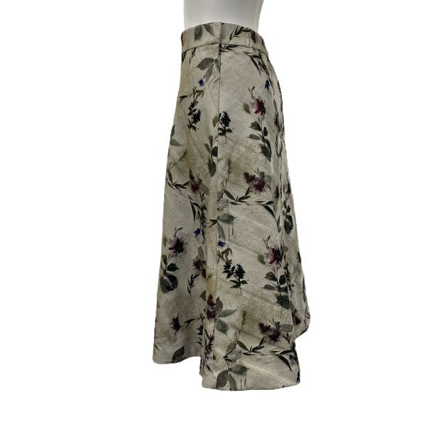 新品✨STRAWBERRY-FIELDS✨花柄スカート STRAWBERRY-FIELDS  