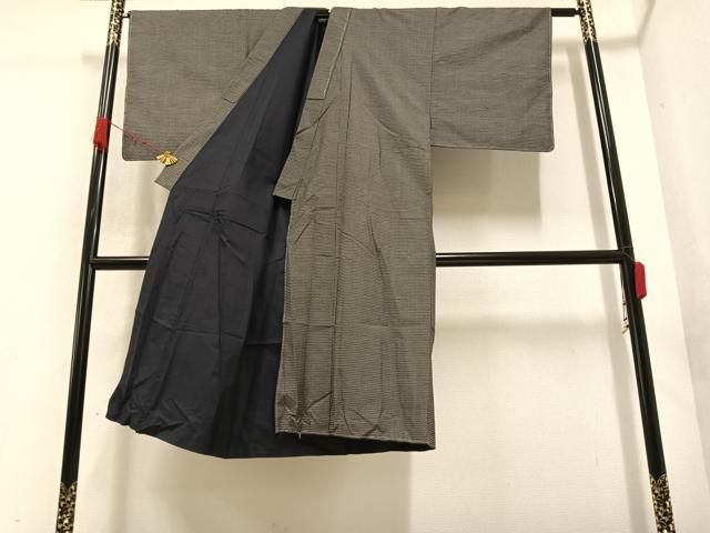 平和屋着物○男性 本場大島紬 アンサンブル 亀甲文様 正絹 逸品 未使用  