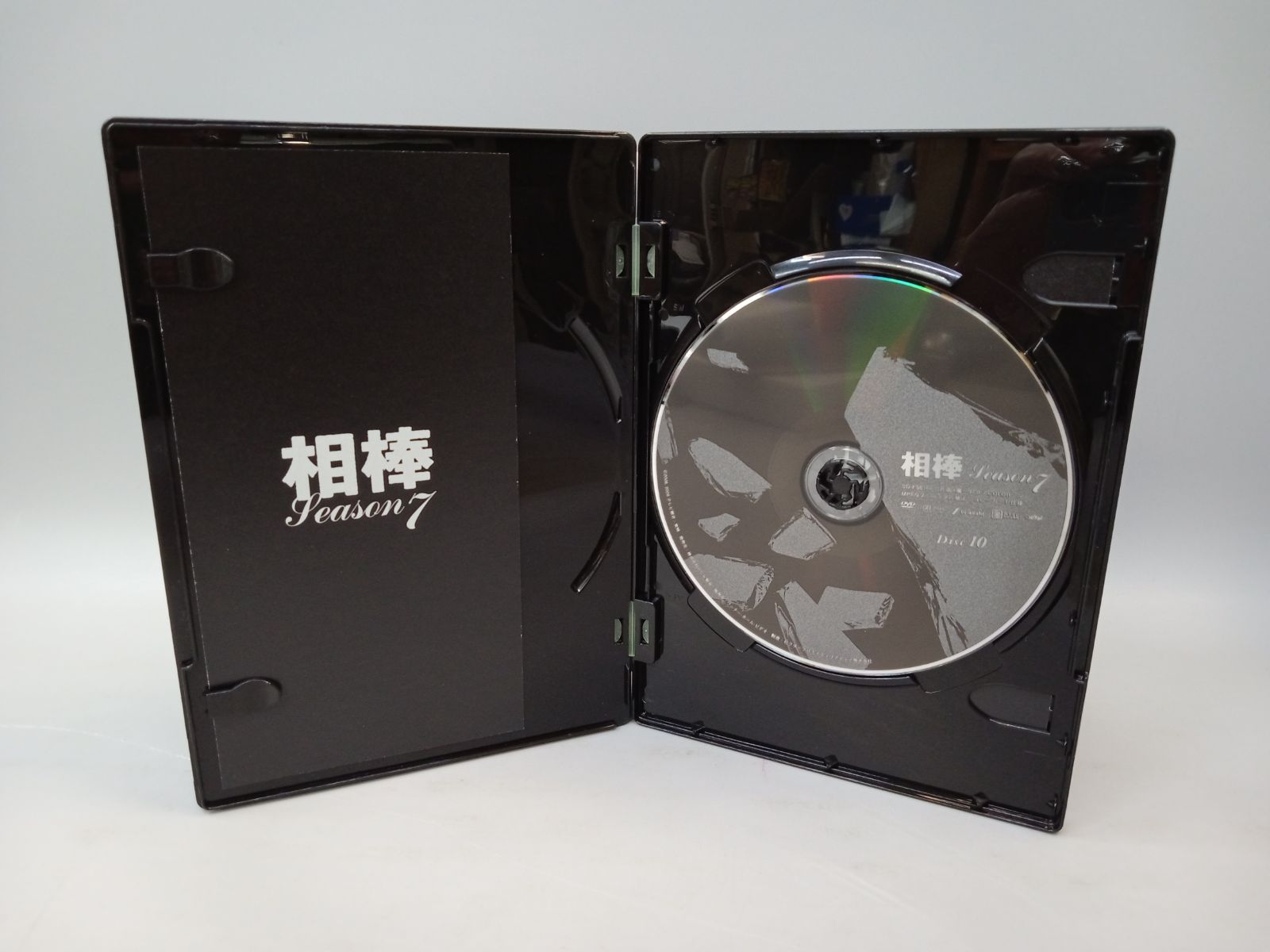 【disc美品】相棒 season 7 DVD BOX Ⅰ Ⅱ セット Amazon.co.jp: 相棒 season 7 DVD-BOX 1（5枚組） : 水谷豊