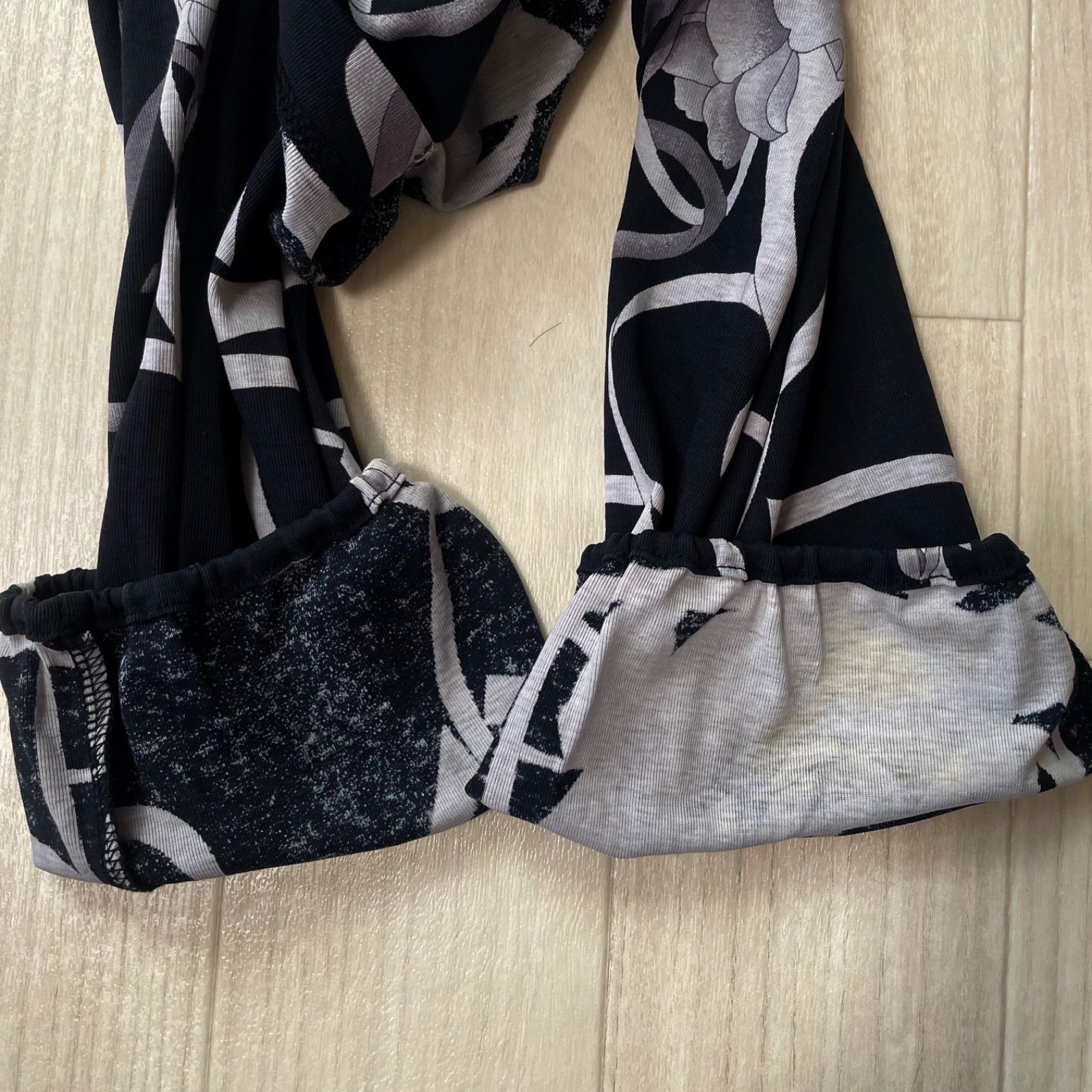 レオナールスポーツ カットソー コットン フラワープリント 長袖