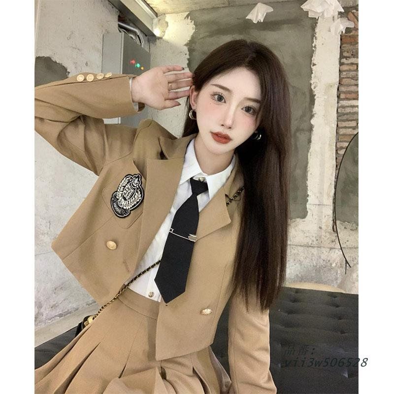 女の子