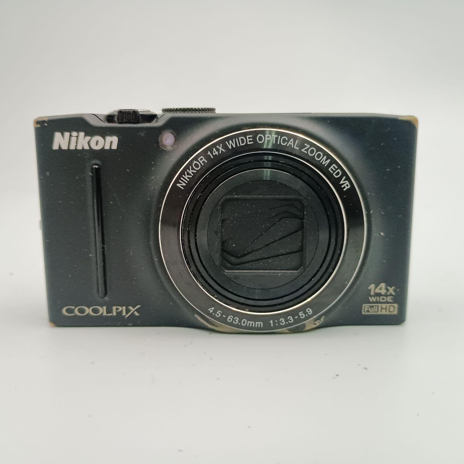 Nikon Coolpix S8200 Compact DIGITAL Camera Black コンパクト