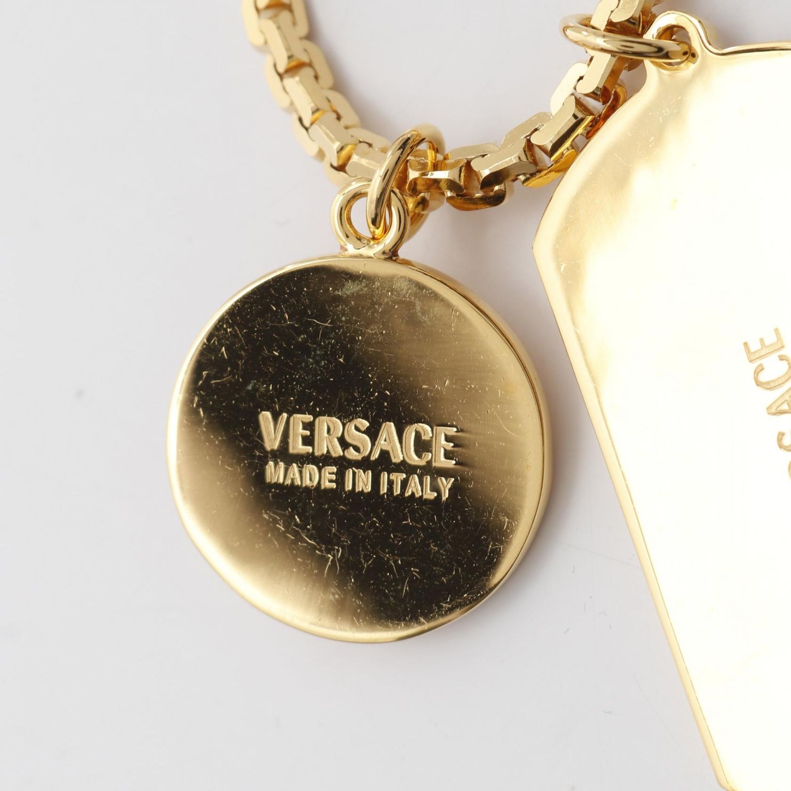 VERSACE ネックレス メドゥーサ プレート ゴールド | ヤマダウェブコム