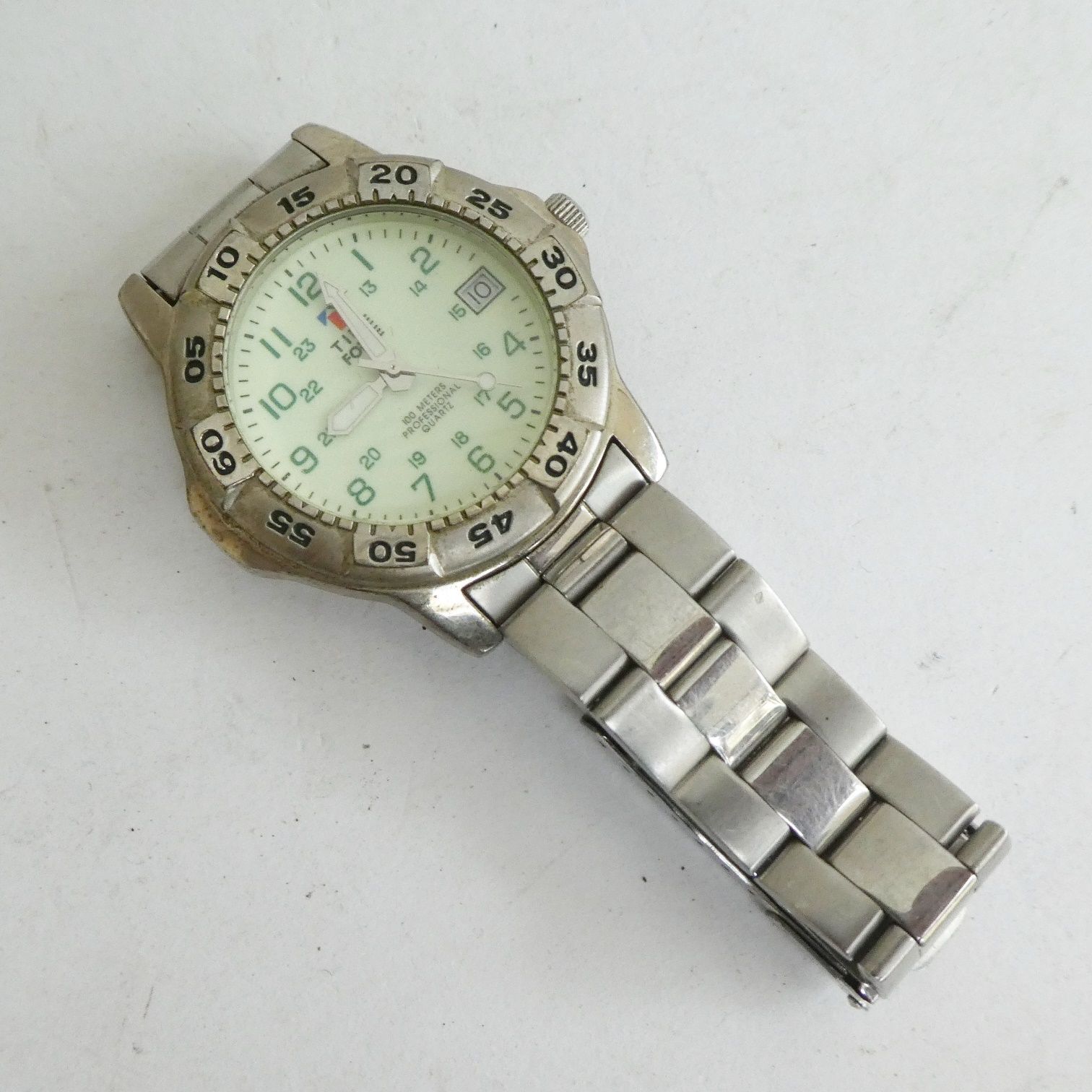 Q956【激安】G-SHOCK WR20BAR 他 腕時計 4個 まとめ売り 中古 Q956【激安】G-SHOCK WR20BAR 他 腕時計 4個 まとめ売り 中古