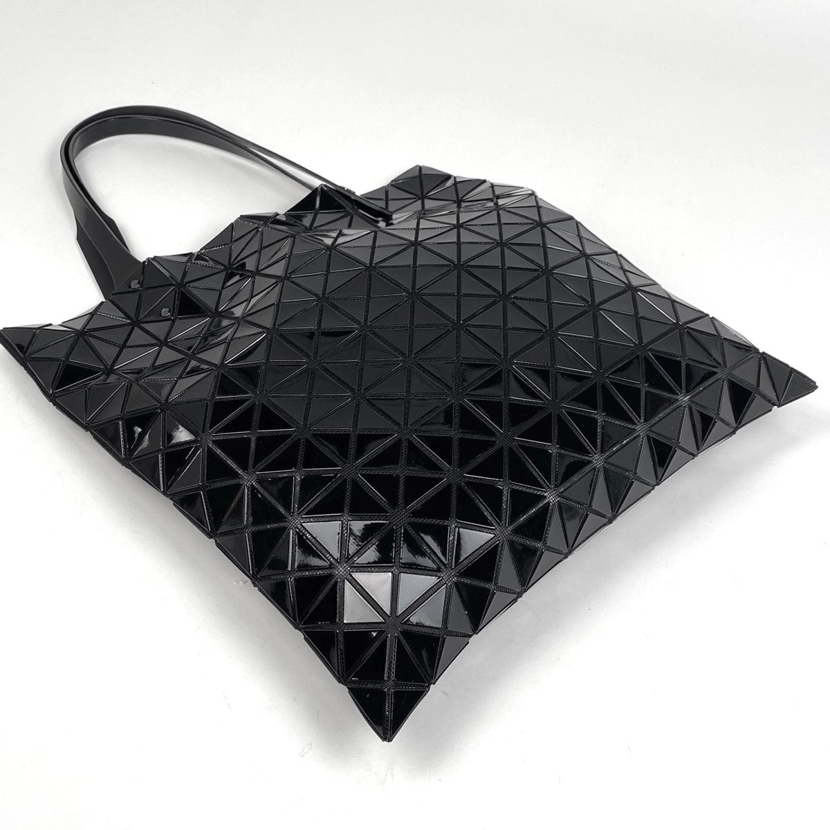 イッセイミヤケ ISSEY MIYAKE ルーセント トートバッグ