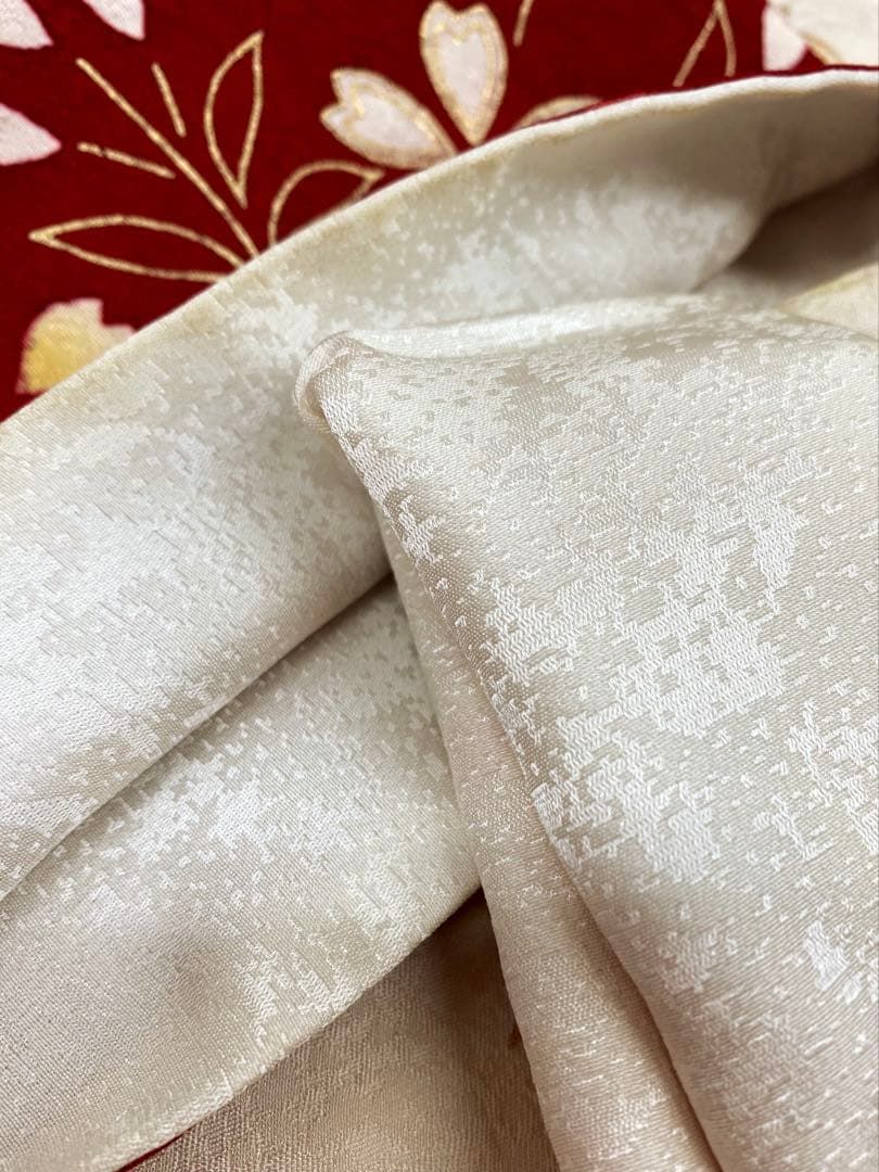 振袖 豪華 金彩 金刺繍 紋意匠 桜 身丈160cm 撥水加工済 - メルカリ