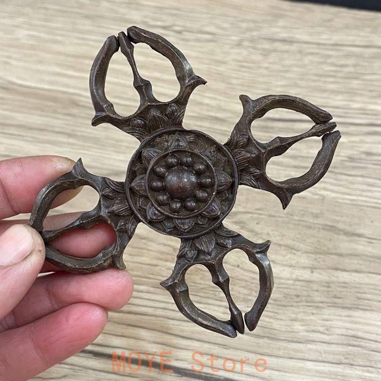 蓮の花の筆筒 銅器 稀少品 茶道具 重厚 極細工 工芸品 美術品 置物 仏事 蓮の花の筆筒 銅器 稀少品 茶道具 重厚 極細工 工芸品 美術品