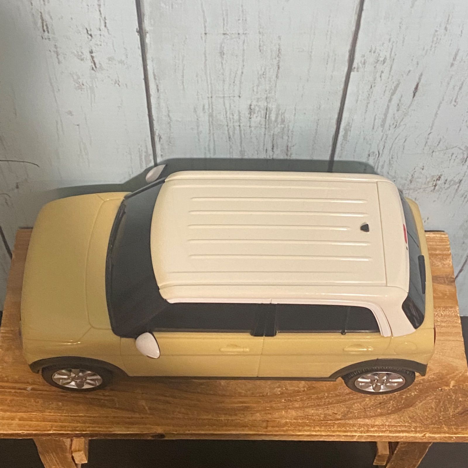 非売品 1/18 スズキ ラパン Lapin カラーサンプル ミニカー - メルカリ